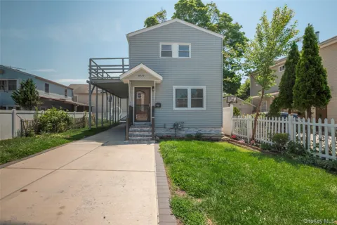 459 Roquette Avenue