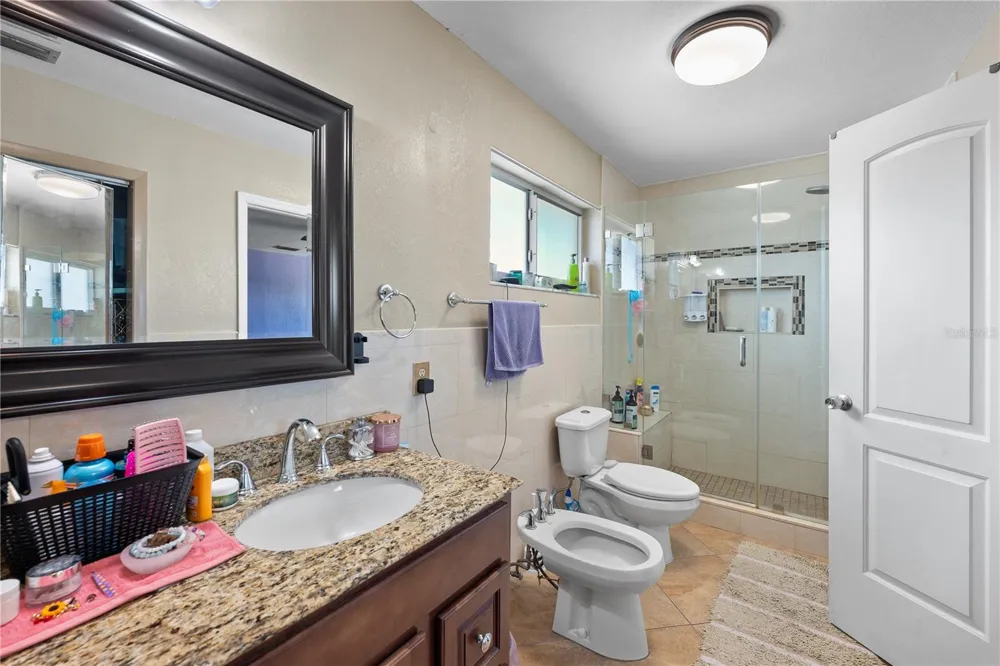 2100 AVENUE H Marathon, FL 33050