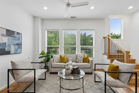 5647 Live Oak Street #101