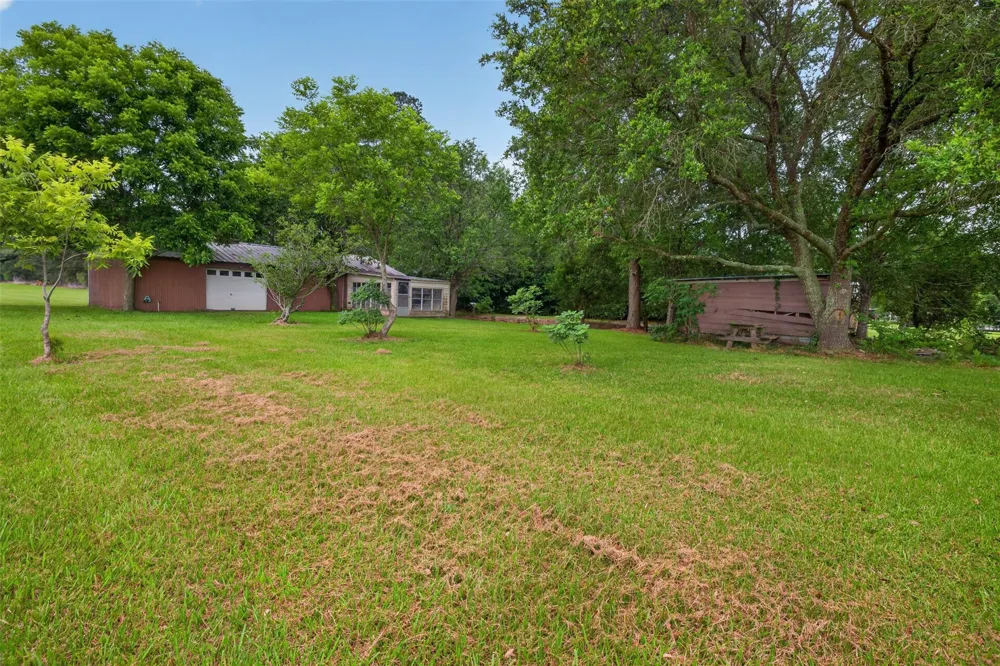 113 Dugat Rd Winnie, TX 77665