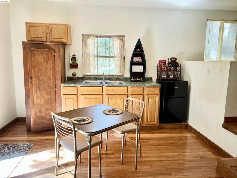 24086 Lama Hisum Rd Mi Wuk Village, CA 95346