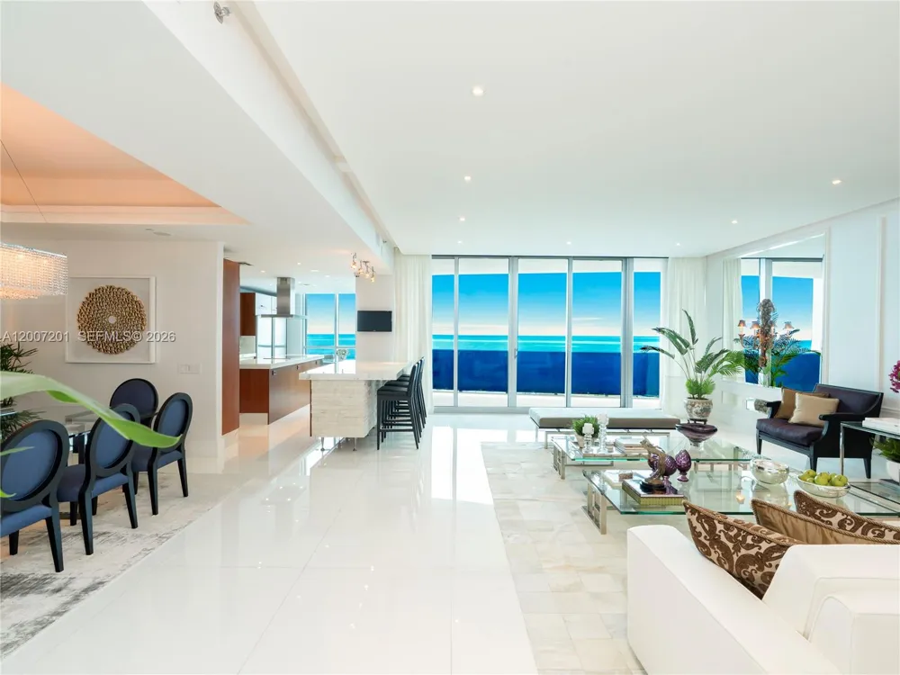 5959 Collins Ave #906 Miami Beach, FL 33140