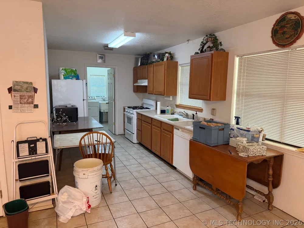 9420 E 120th Road Dustin, OK 74839