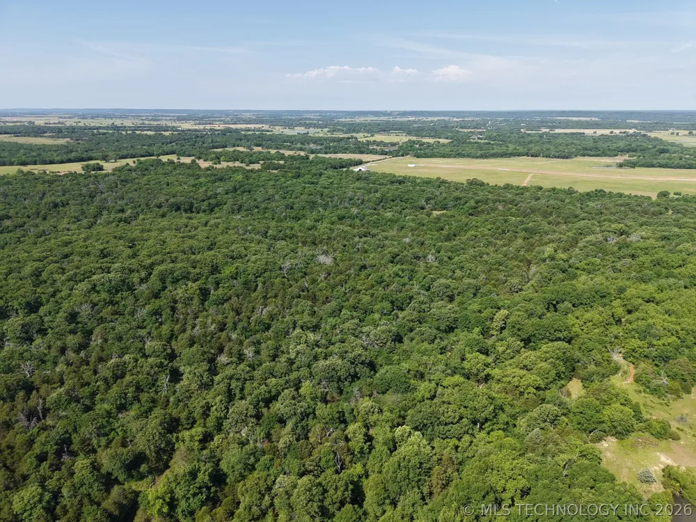 9420 E 120th Road Dustin, OK 74839