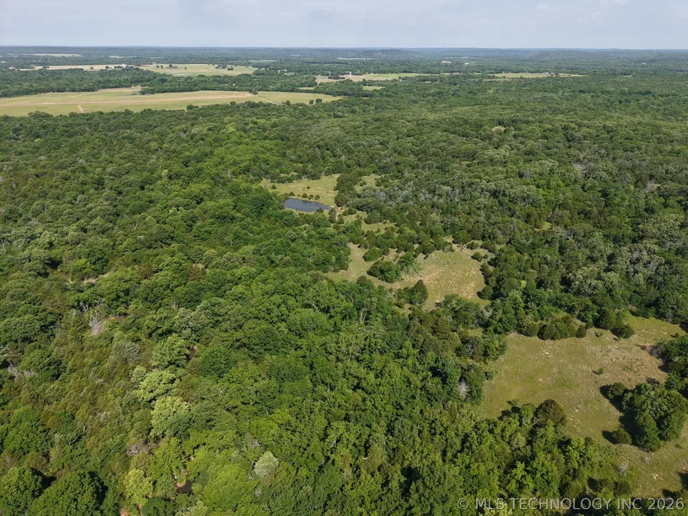 9420 E 120th Road Dustin, OK 74839