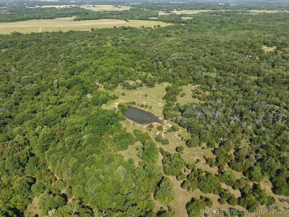 9420 E 120th Road Dustin, OK 74839