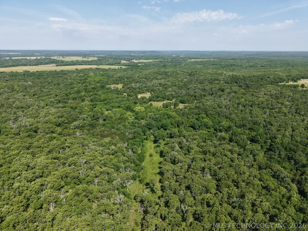 9420 E 120th Road Dustin, OK 74839