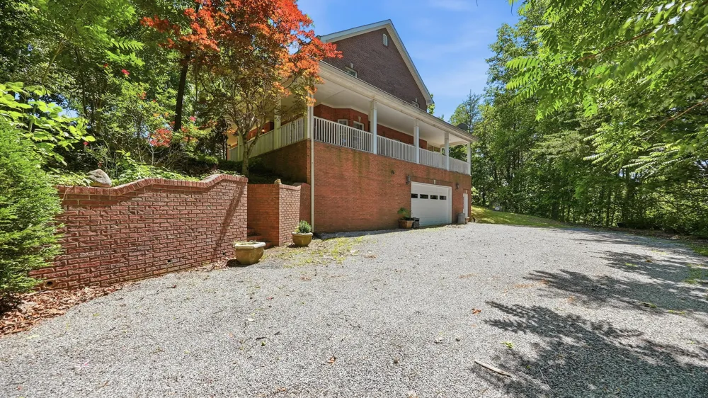 400 Ditch Gap Road Whitwell, TN 37397