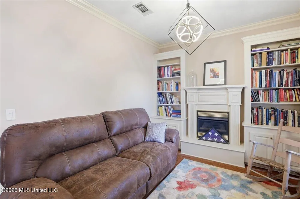1521 Lake Mimosa Drive Raymond, MS 39154