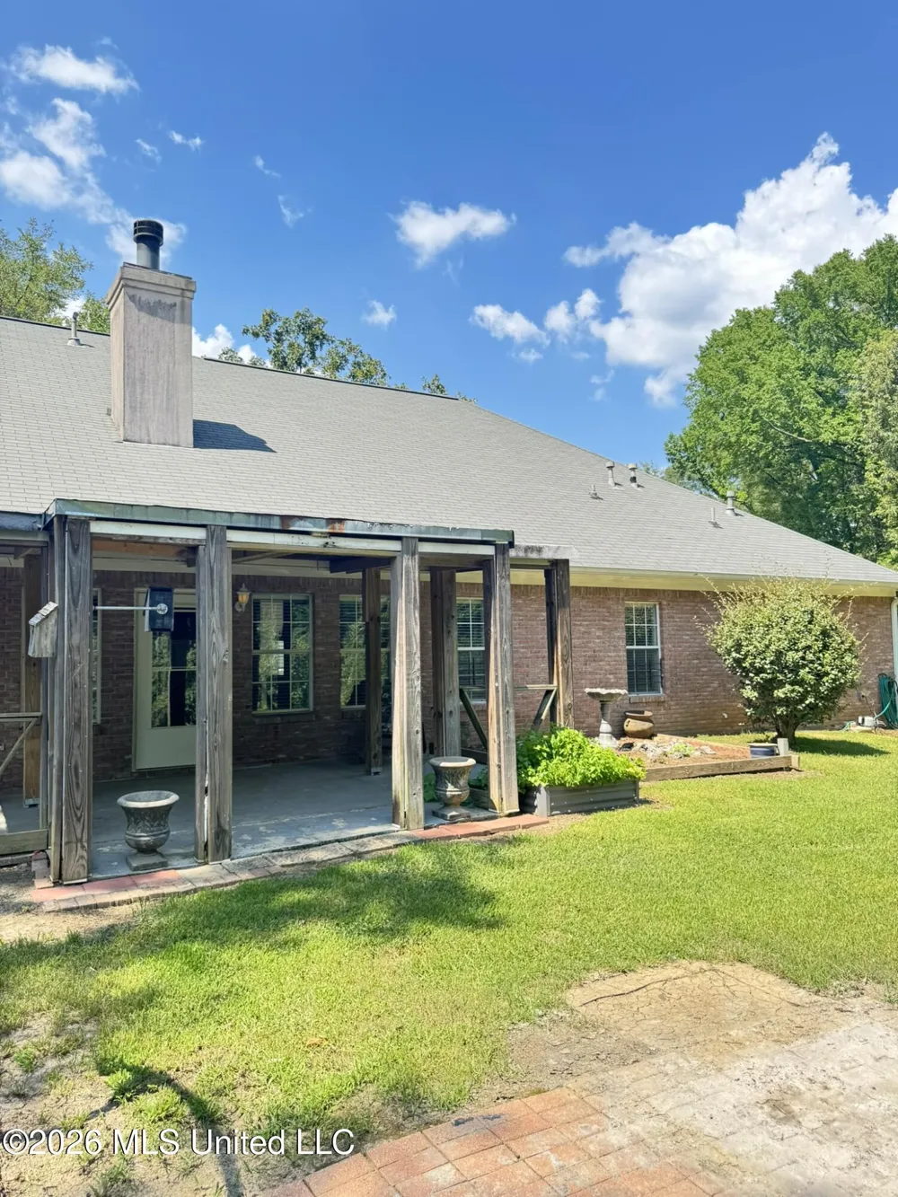 1521 Lake Mimosa Drive Raymond, MS 39154