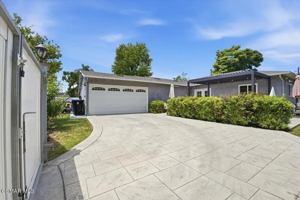 7740 Mclaren Avenue West Hills, CA 91304