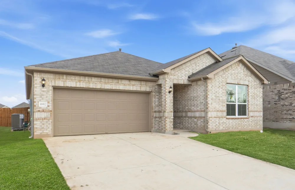 16812 Bustillos Pass Manor, TX 78653