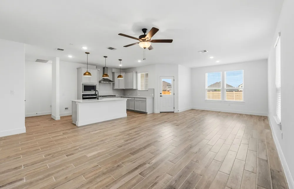16812 Bustillos Pass Manor, TX 78653