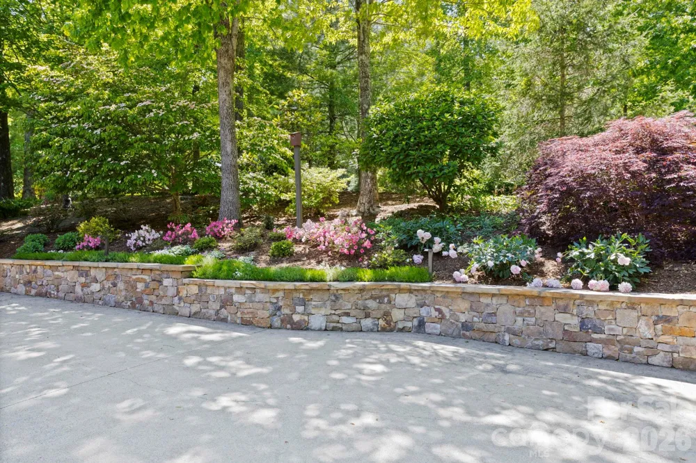 20 Fernridge Court Flat Rock, NC 28731