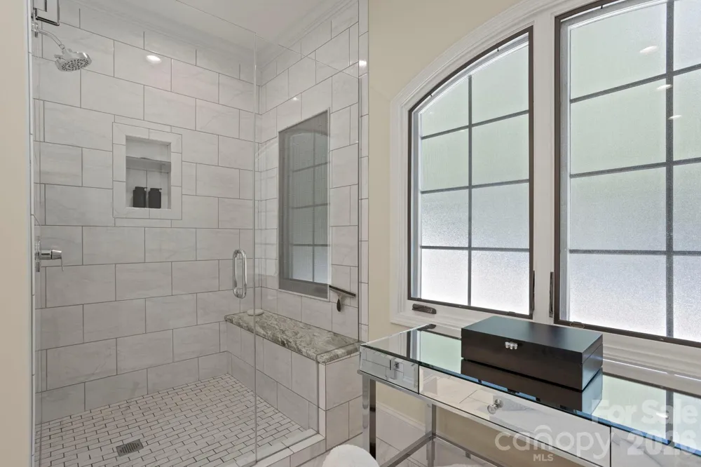 20 Fernridge Court Flat Rock, NC 28731