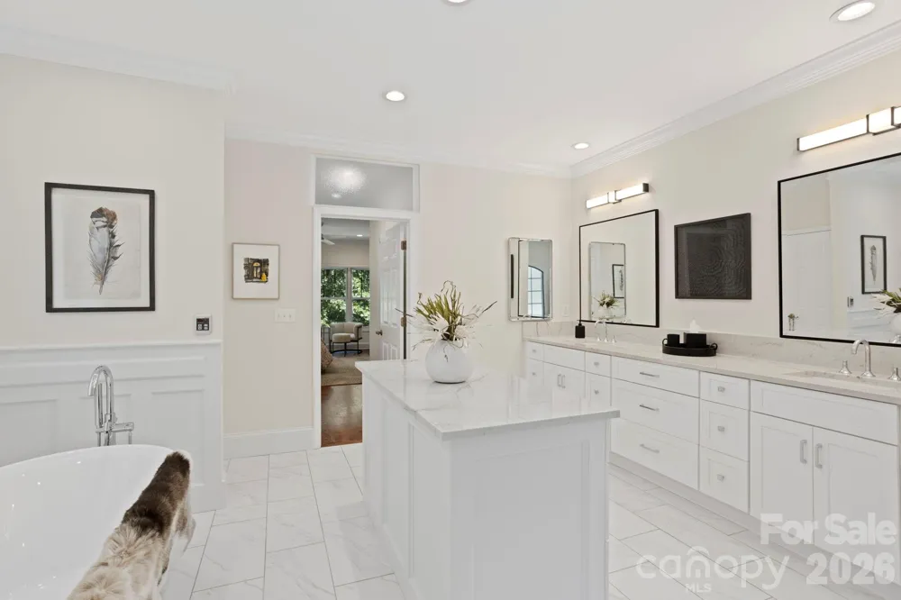 20 Fernridge Court Flat Rock, NC 28731