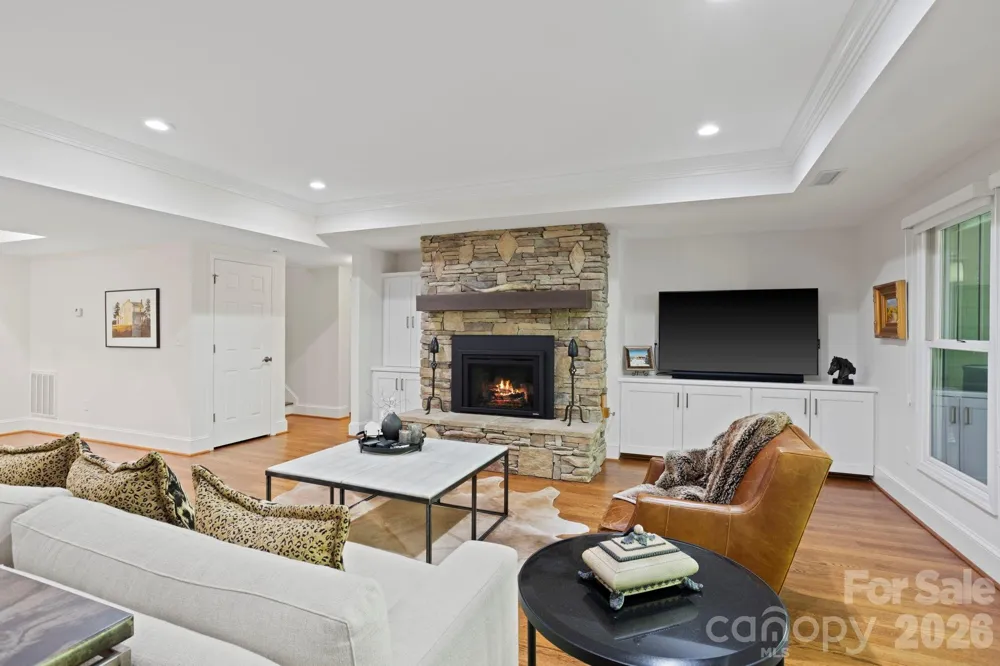 20 Fernridge Court Flat Rock, NC 28731
