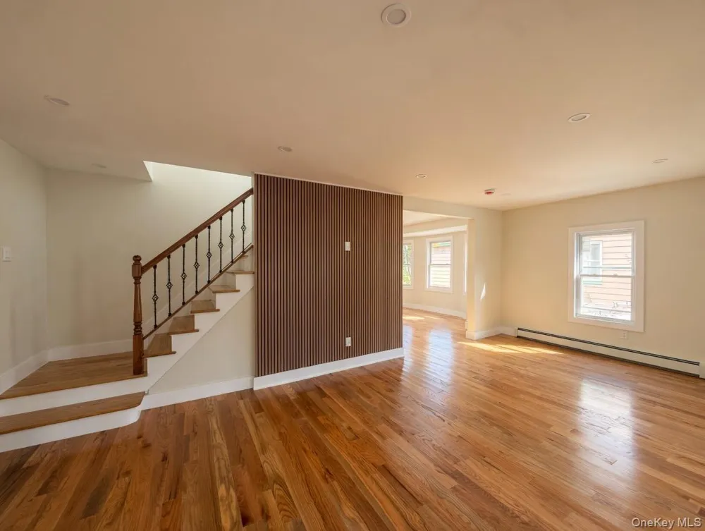 119-48 190th Street Saint Albans, NY 11412