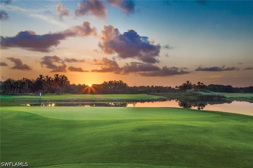 Cardinal Cove Lane Naples, FL 34114