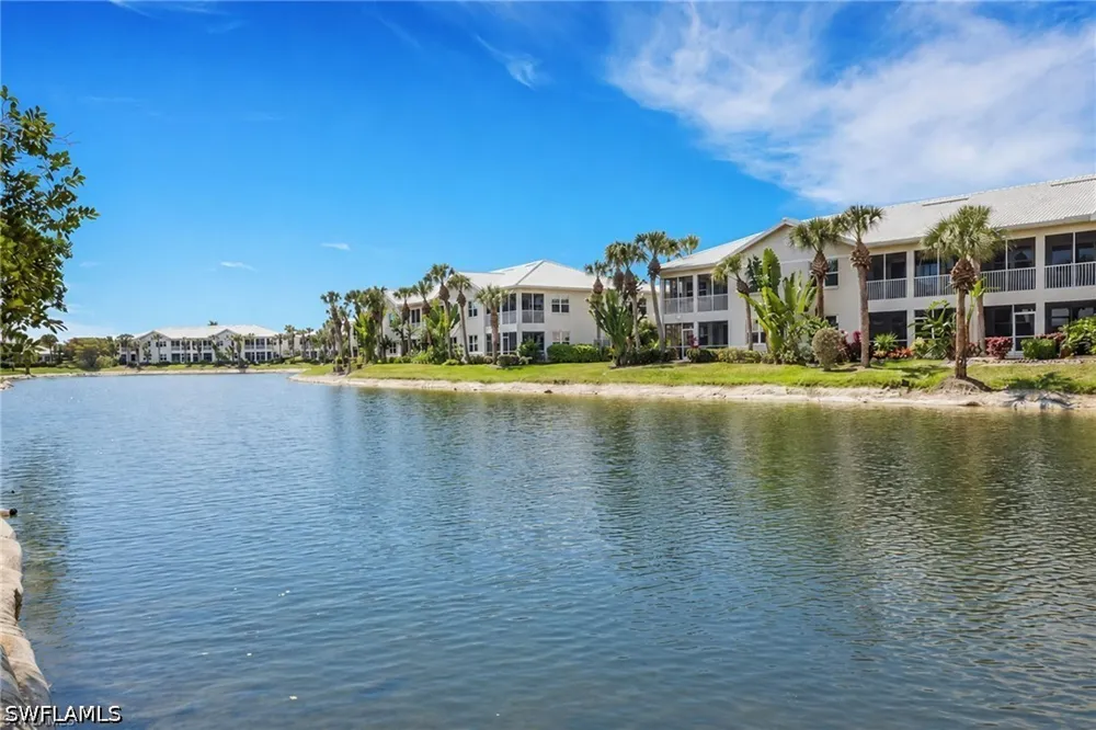 Cardinal Cove Lane Naples, FL 34114