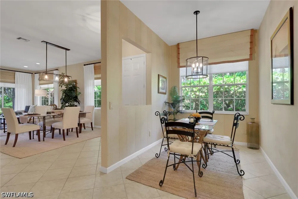 Cardinal Cove Lane Naples, FL 34114