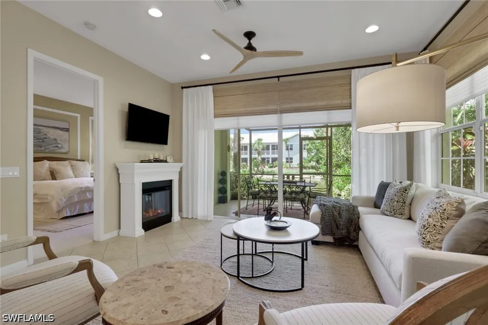 Cardinal Cove Lane Naples, FL 34114