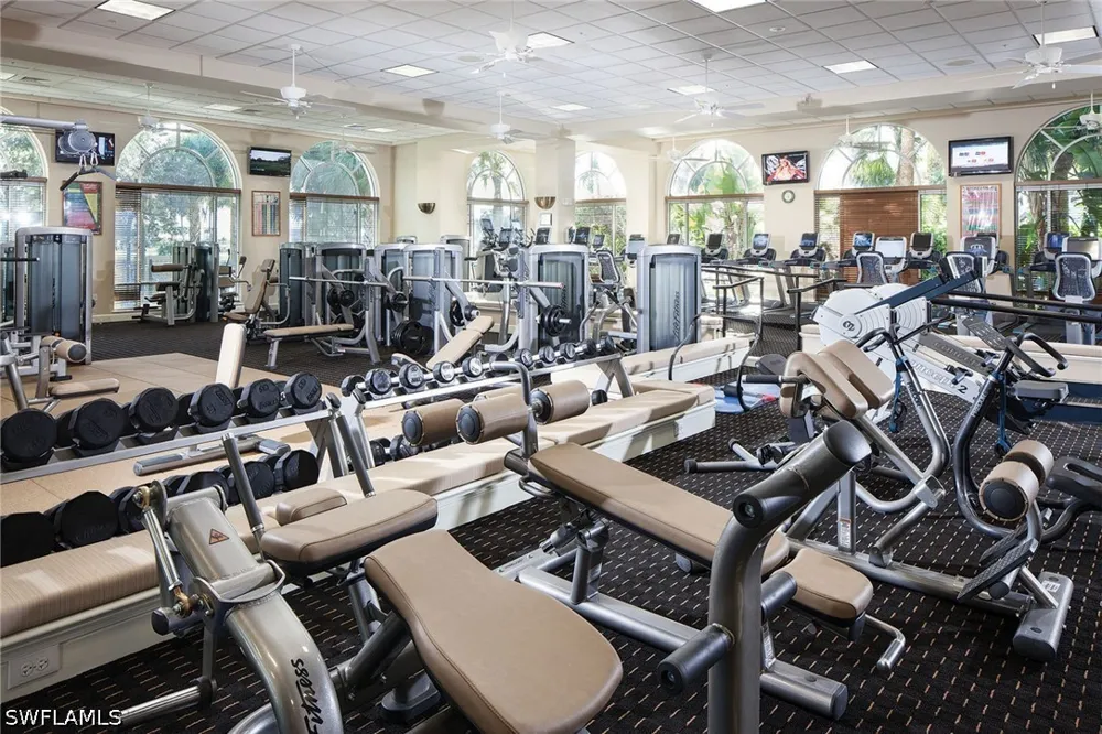 Cardinal Cove Lane Naples, FL 34114