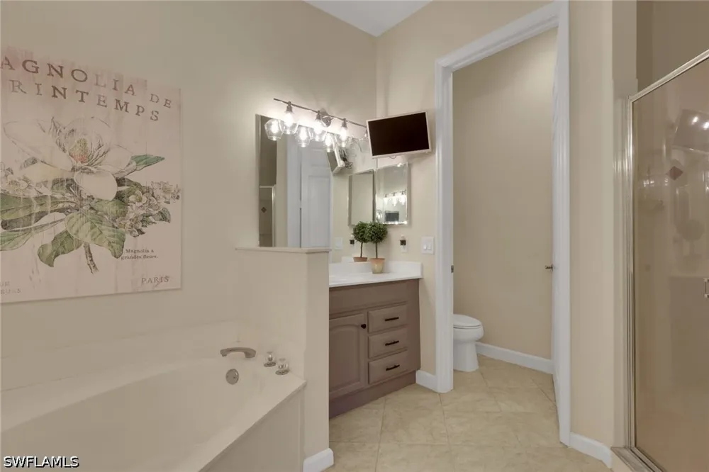 Cardinal Cove Lane Naples, FL 34114