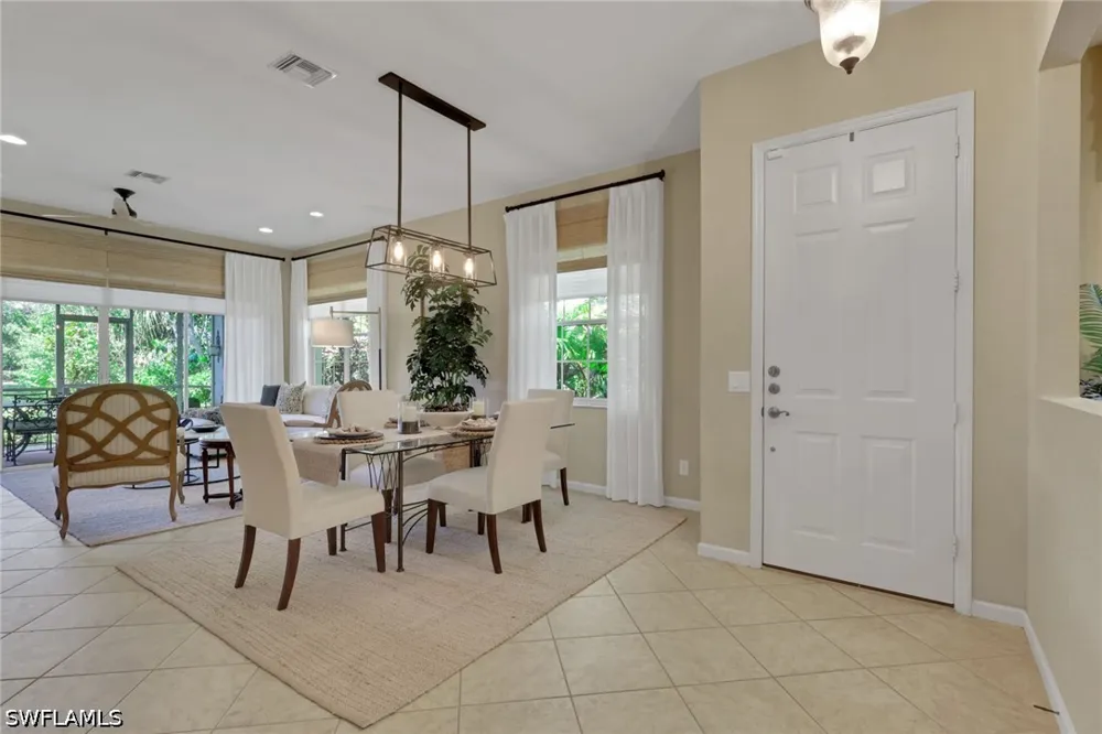 Cardinal Cove Lane Naples, FL 34114