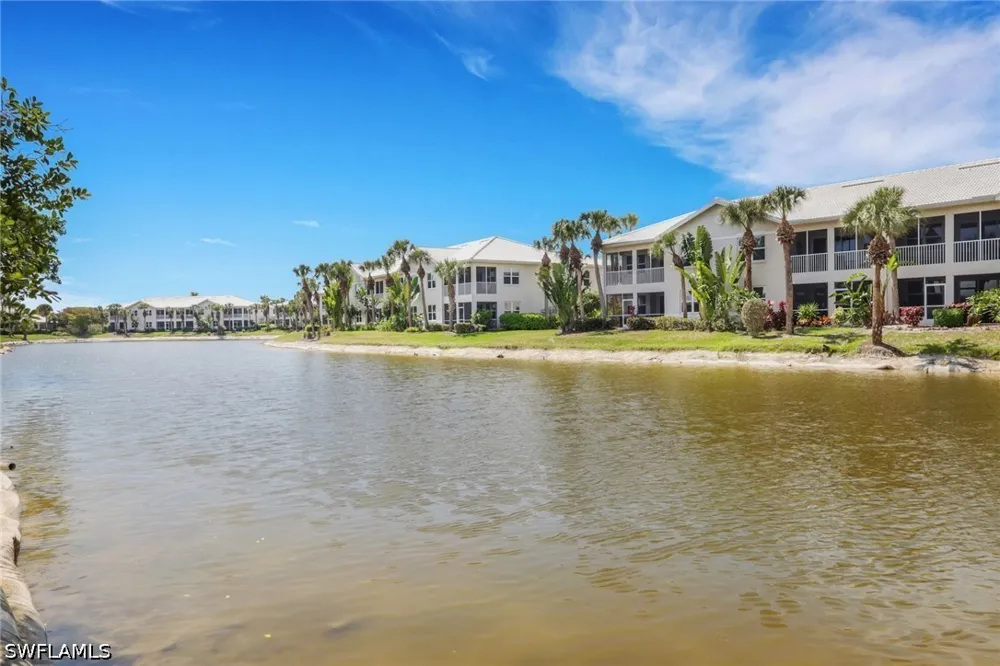 Cardinal Cove Lane Naples, FL 34114