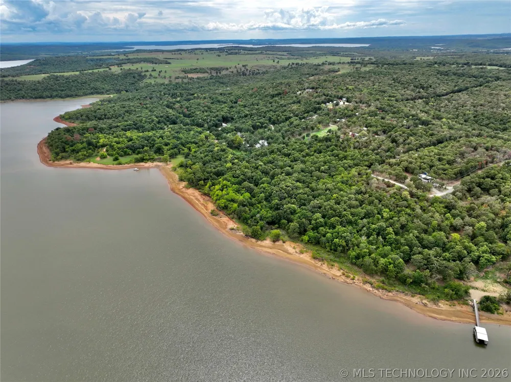 2 Estates Drive Canadian, OK 74425