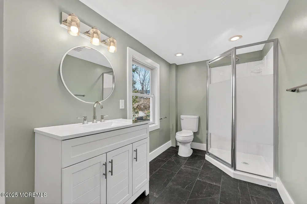 28 Old Clinton Road Raritan, NJ 08822