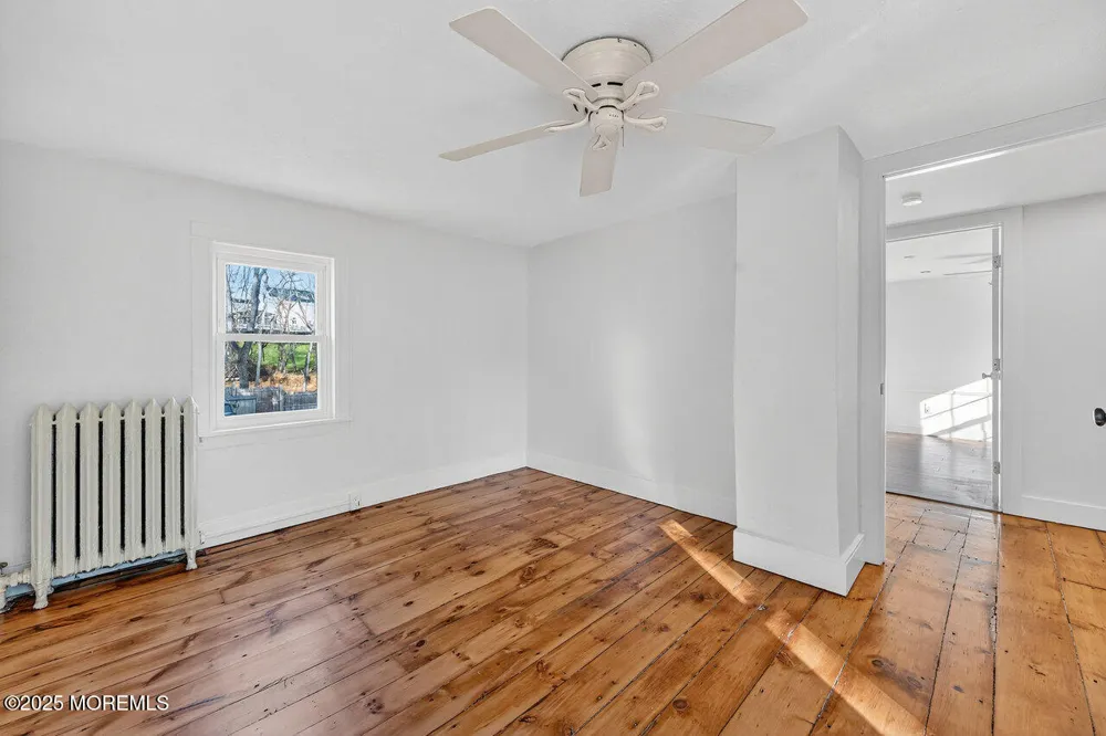 28 Old Clinton Road Raritan, NJ 08822