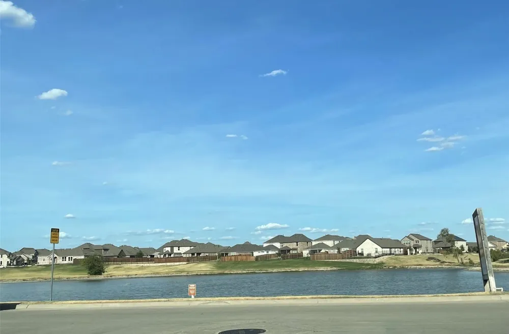 5244 Canfield Forney, TX 75126