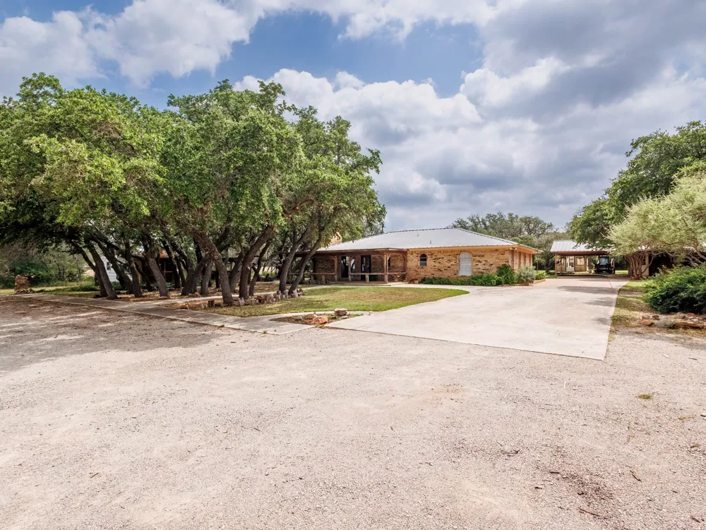 7250 Fm-2125 Brownwood, TX 76801
