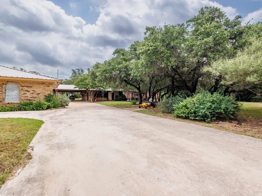 7250 Fm-2125 Brownwood, TX 76801