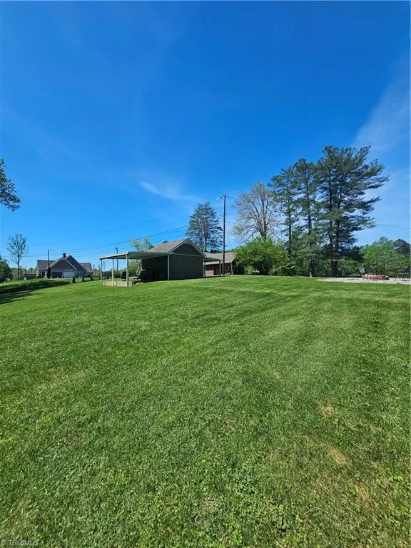 1104 Old 60 Wilkesboro, NC 28697