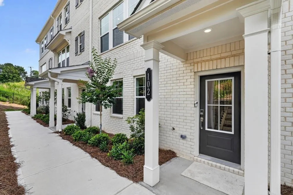 102 Epperly Way Tucker, GA 30084