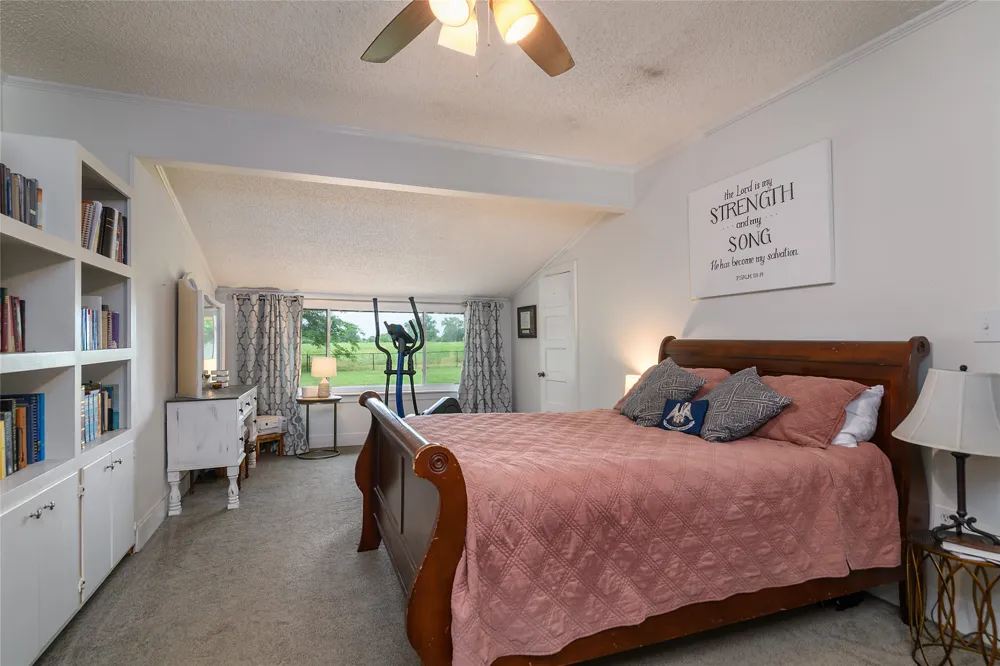 208 Louisiana Street Belcher, LA 71004