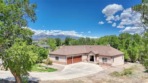 1113 Little River Lane