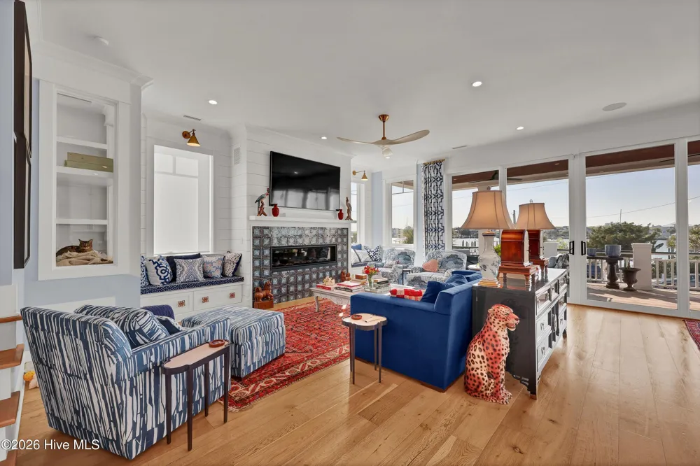 110 Waynick Boulevard Wrightsville Beach, NC 28480