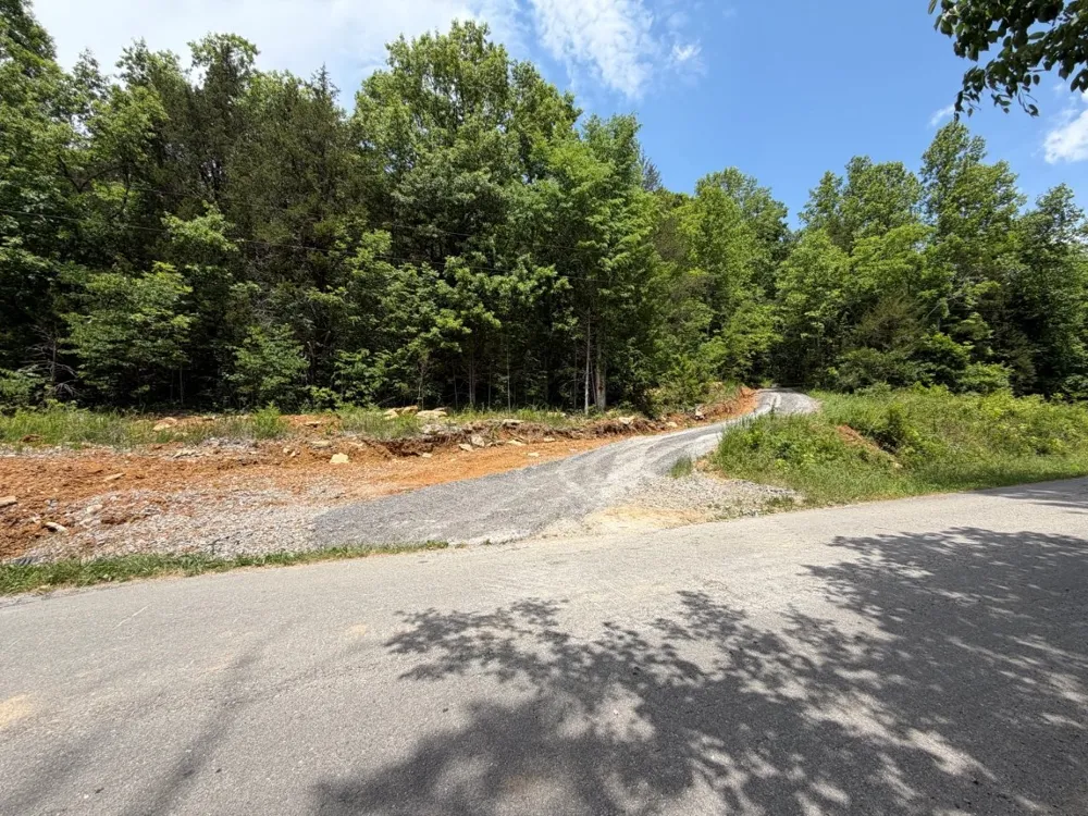 1979 Norton Branch Road Beechgrove, TN 37018