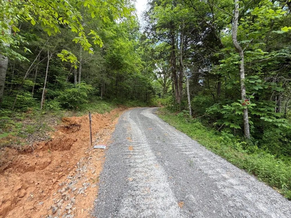 1979 Norton Branch Road Beechgrove, TN 37018