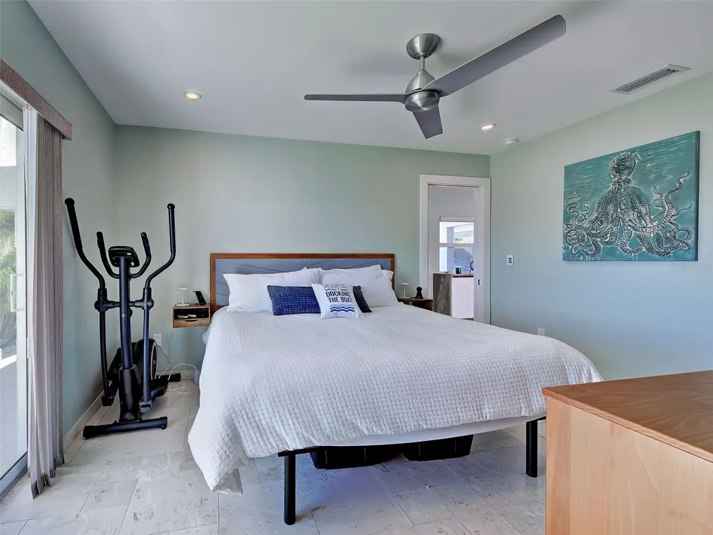 885 WHITE CAP CIRCLE #34 Venice, FL 34285