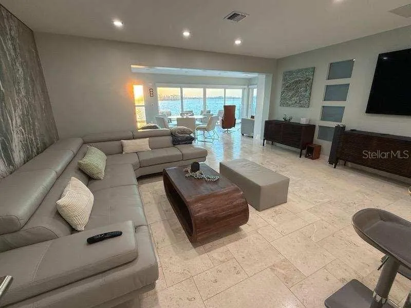 885 WHITE CAP CIRCLE #34 Venice, FL 34285