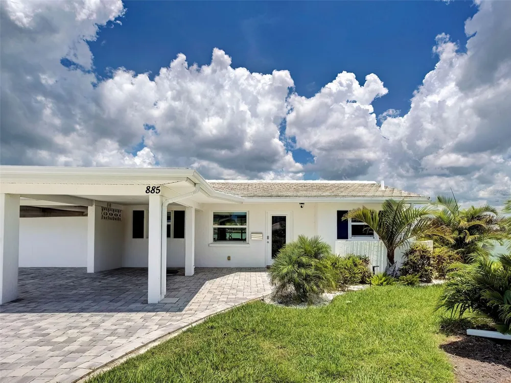 885 WHITE CAP CIRCLE #34 Venice, FL 34285