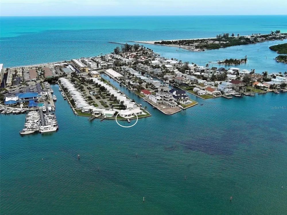 885 WHITE CAP CIRCLE #34 Venice, FL 34285