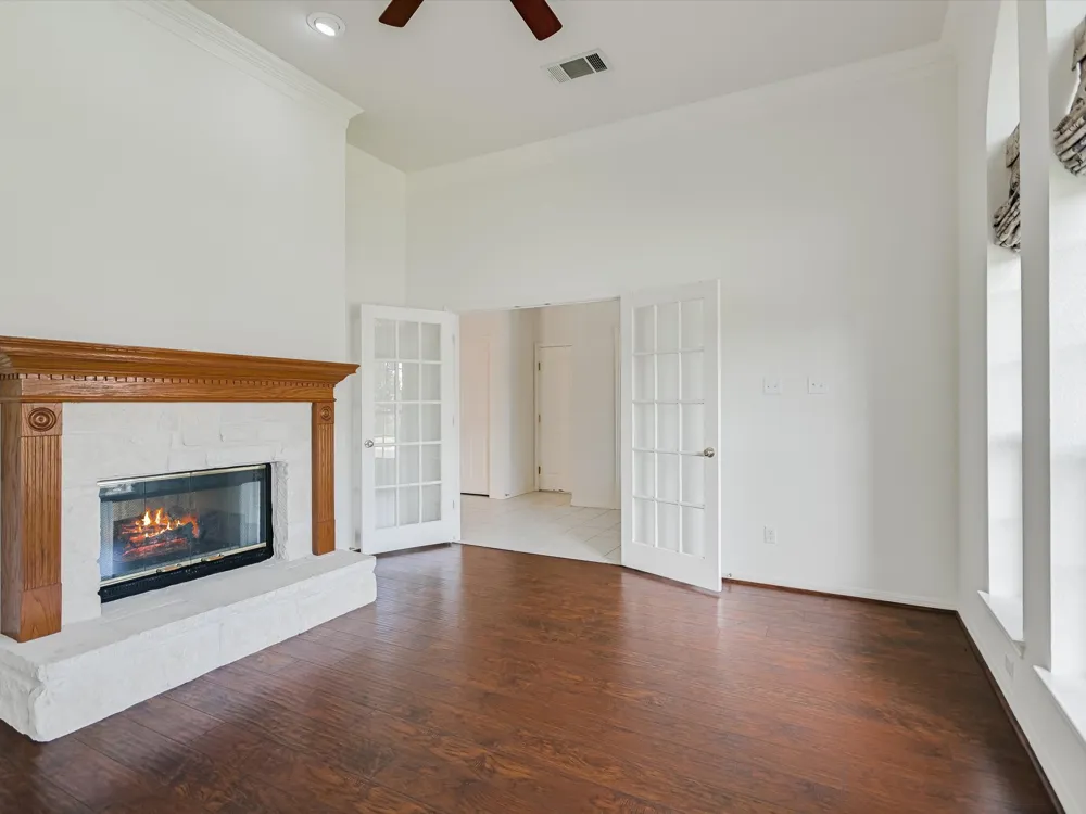 2007 Forest Hill Cove Round Rock, TX 78665