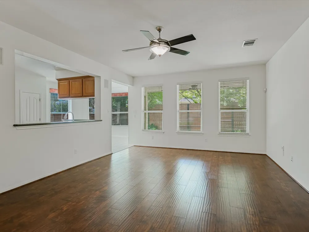 2007 Forest Hill Cove Round Rock, TX 78665