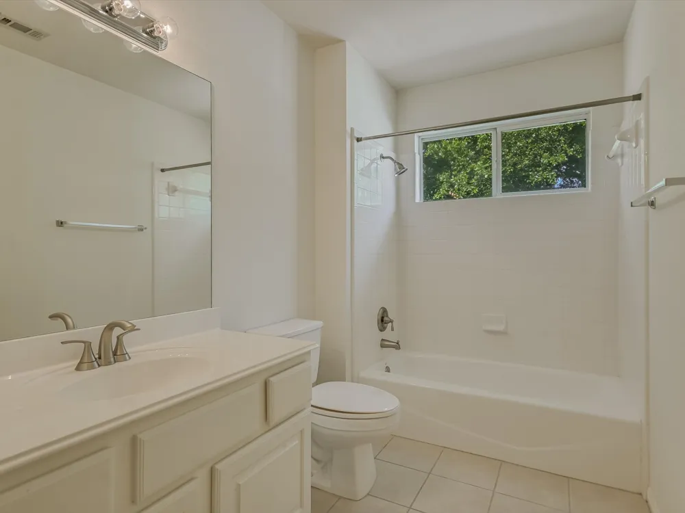 2007 Forest Hill Cove Round Rock, TX 78665